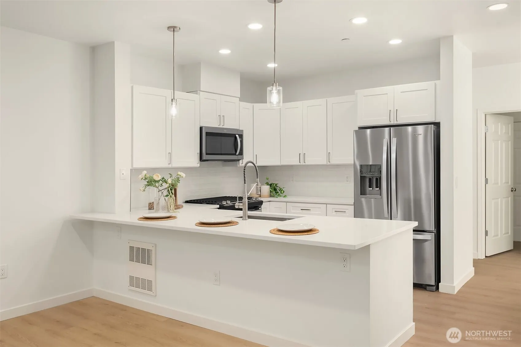 200 S 48th Street ##E, Renton, WA 98055