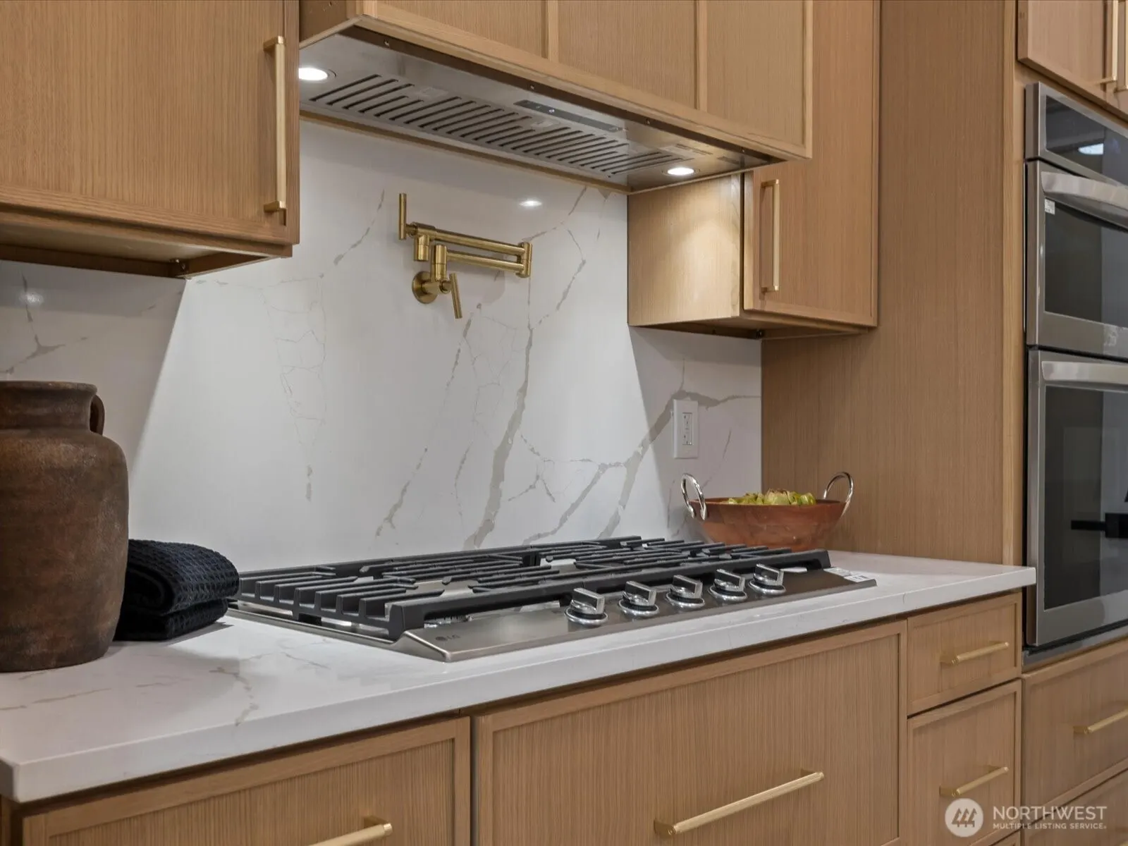 14244 NE 80th Place , Redmond, WA 98052