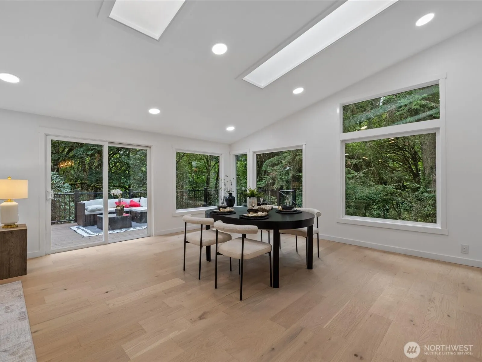 14244 NE 80th Place , Redmond, WA 98052