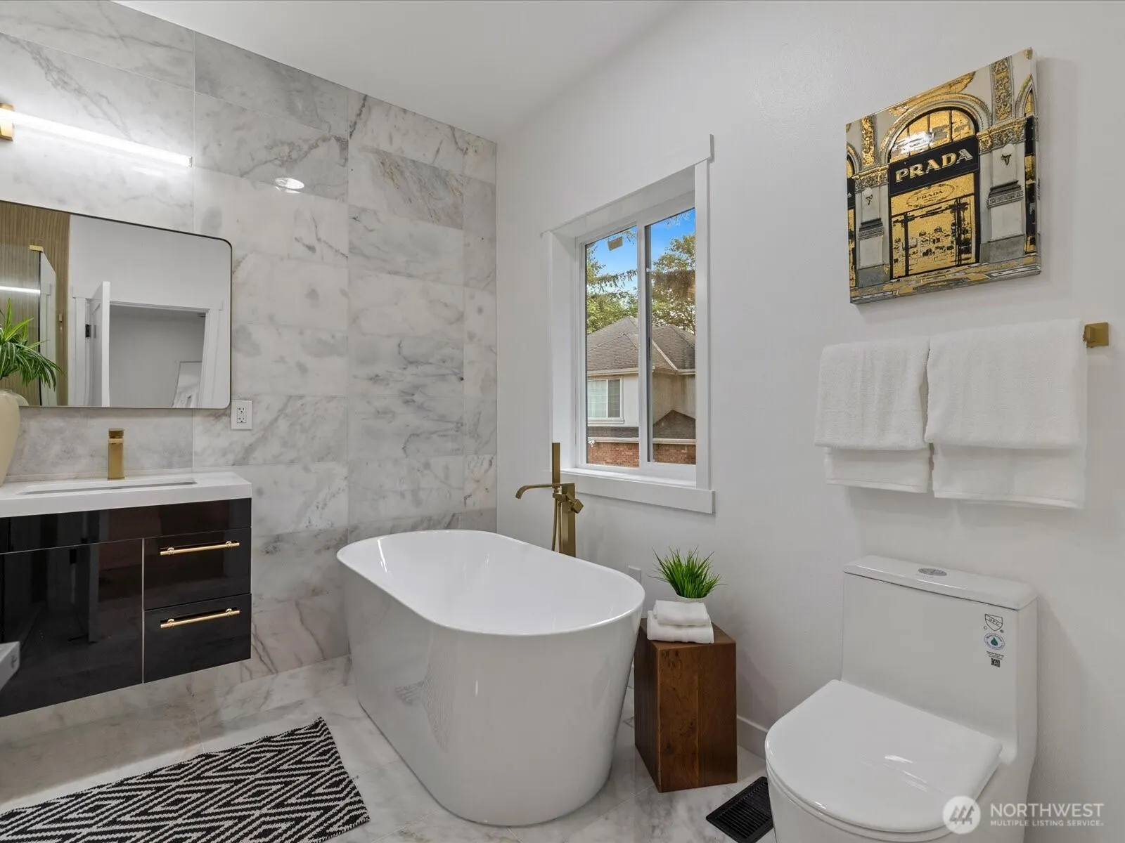 14244 NE 80th Place , Redmond, WA 98052
