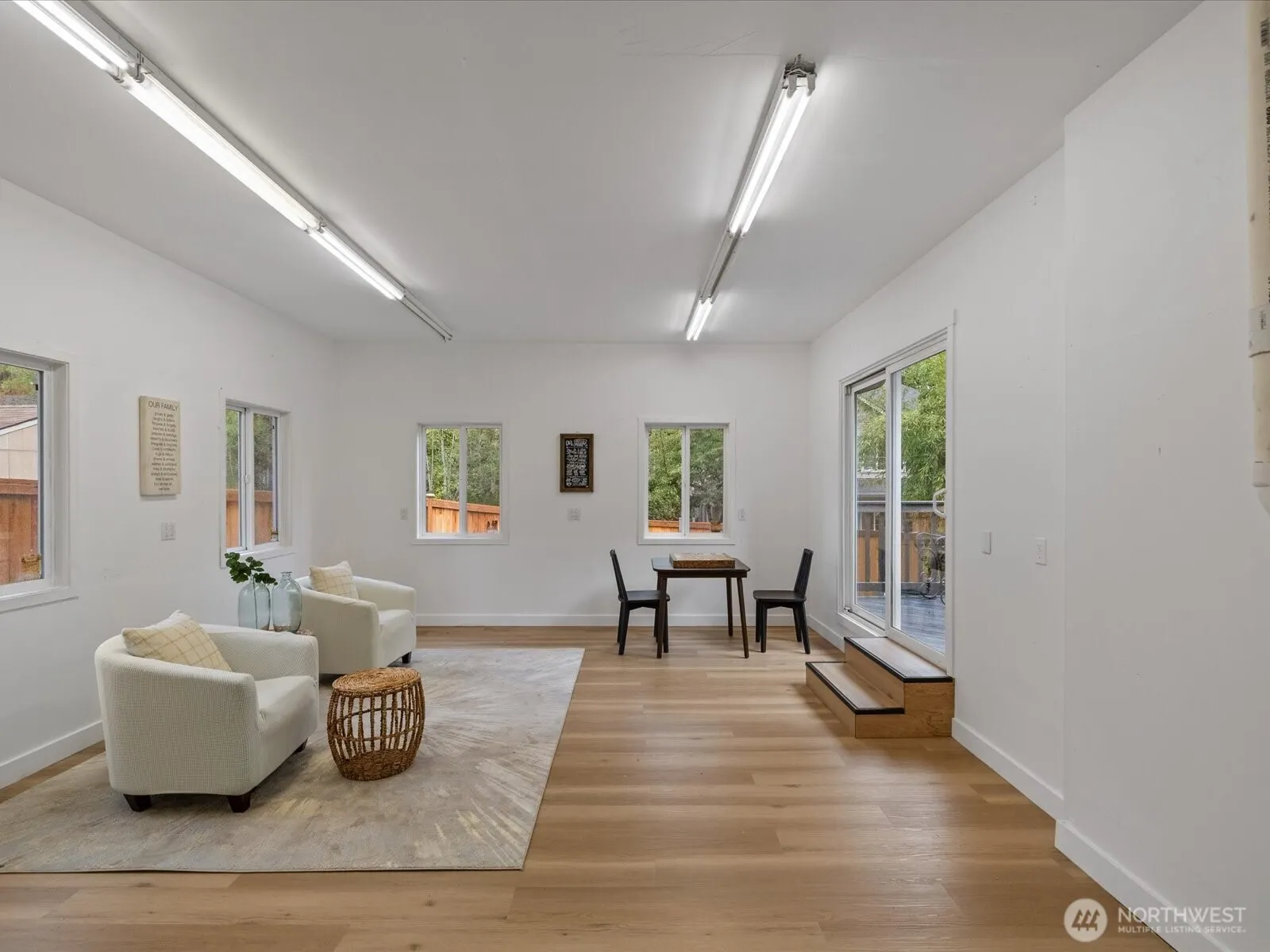 14244 NE 80th Place , Redmond, WA 98052