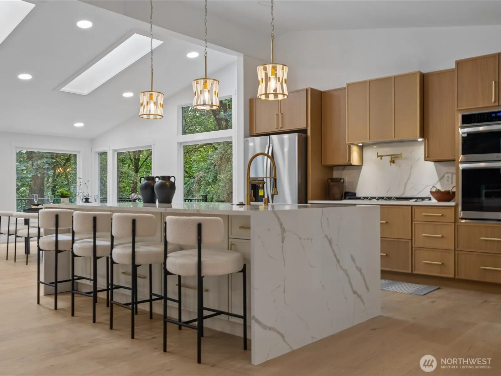 14244 NE 80th Place , Redmond, WA 98052