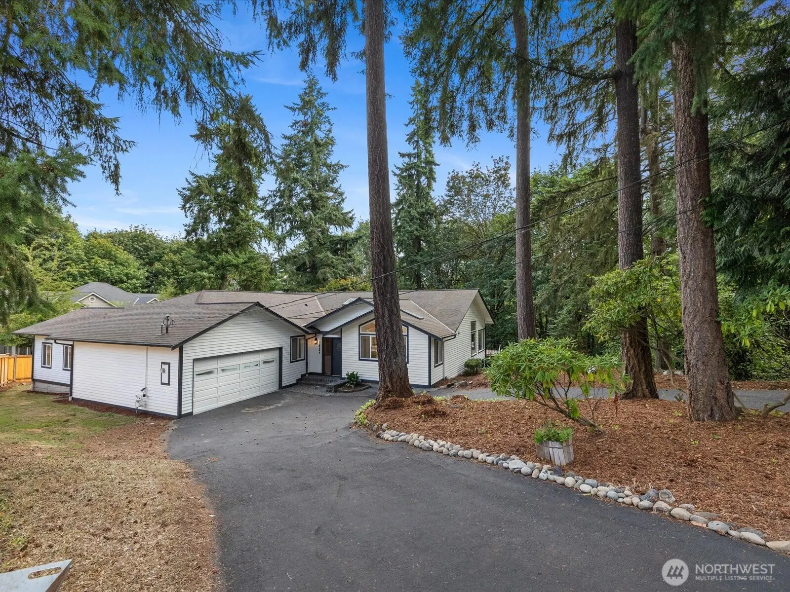14244 NE 80th Place , Redmond, WA 98052