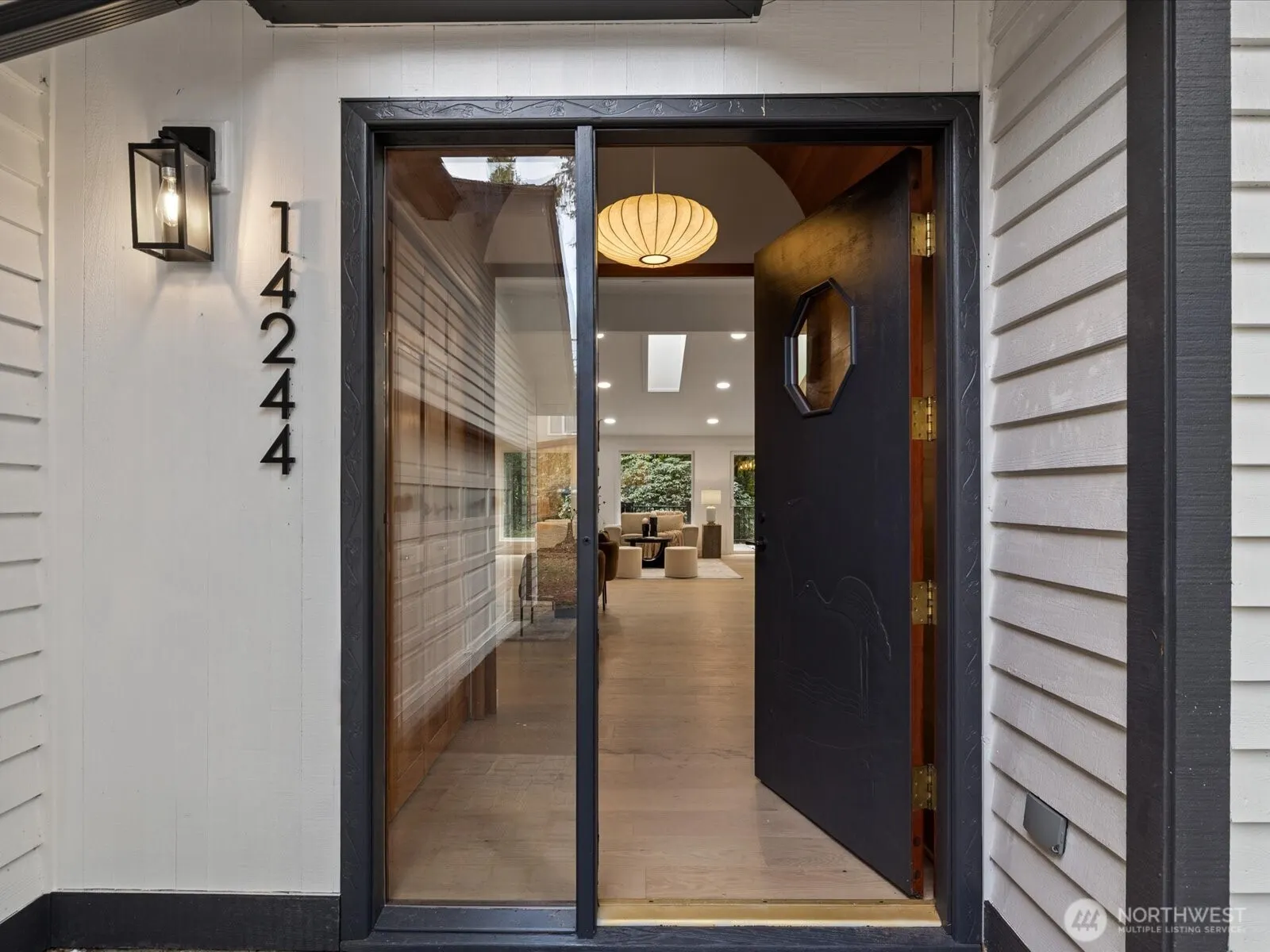 14244 NE 80th Place , Redmond, WA 98052
