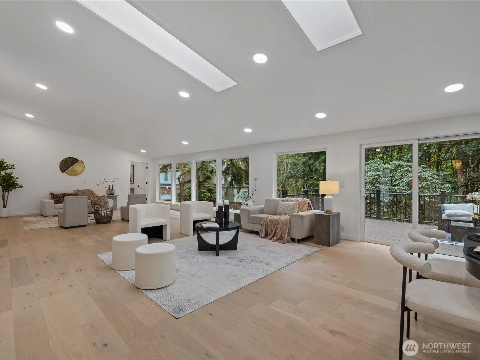 14244 NE 80th Place , Redmond, WA 98052