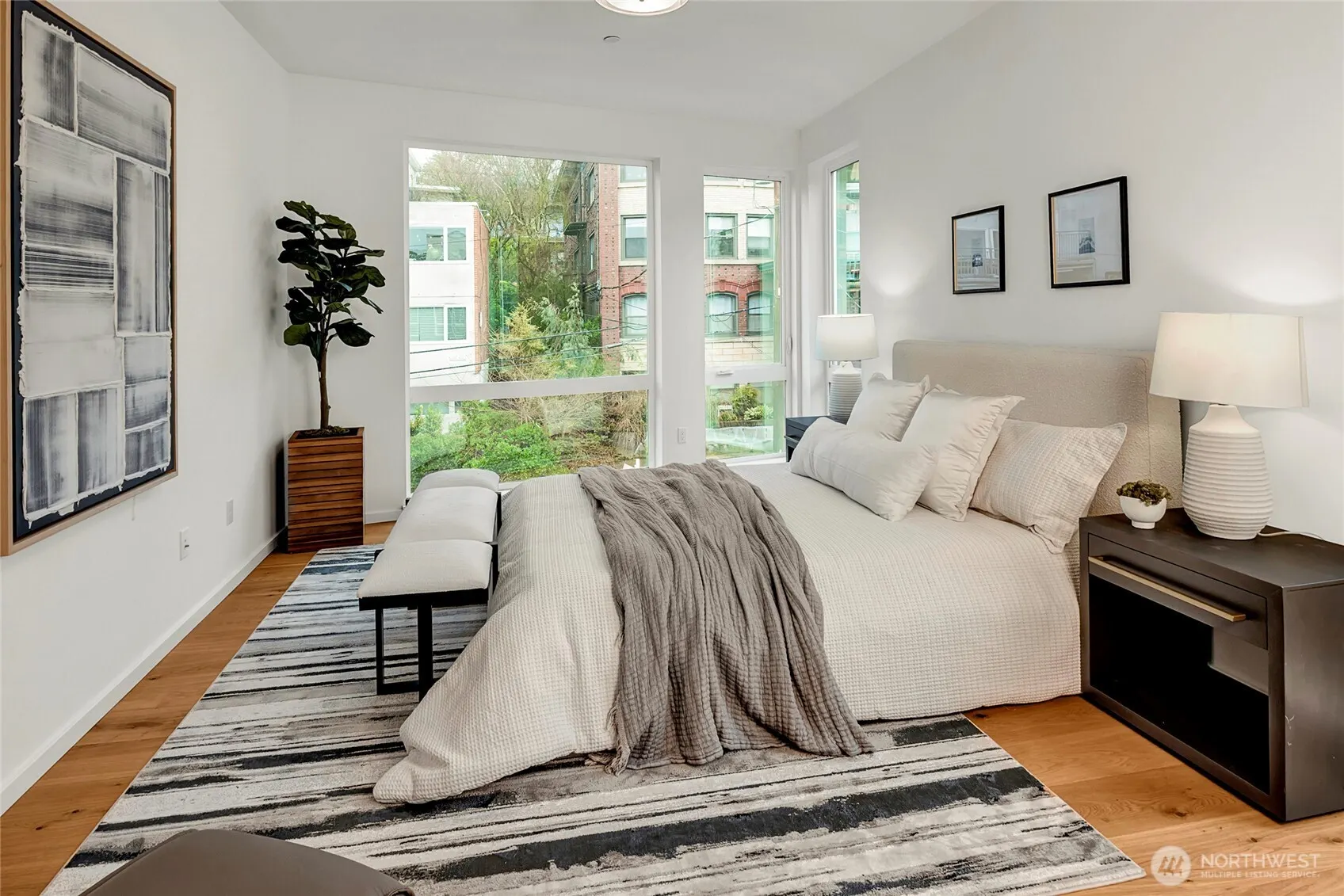 627 13th Avenue E, Seattle, WA 98102