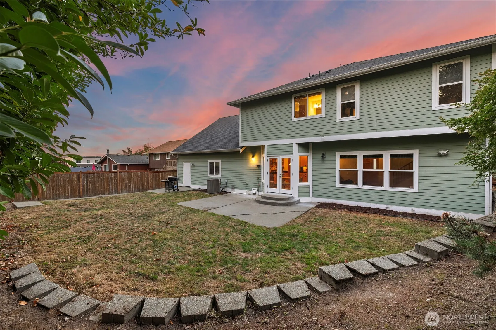 9301 53rd Avenue S, Seattle, WA 98118