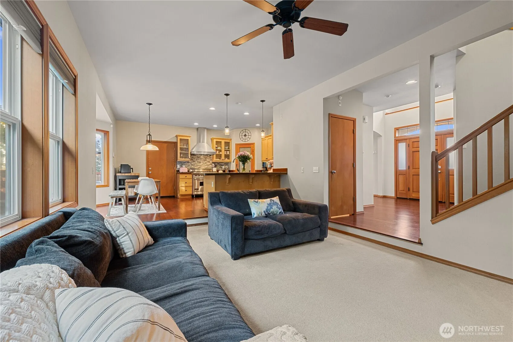 9301 53rd Avenue S, Seattle, WA 98118
