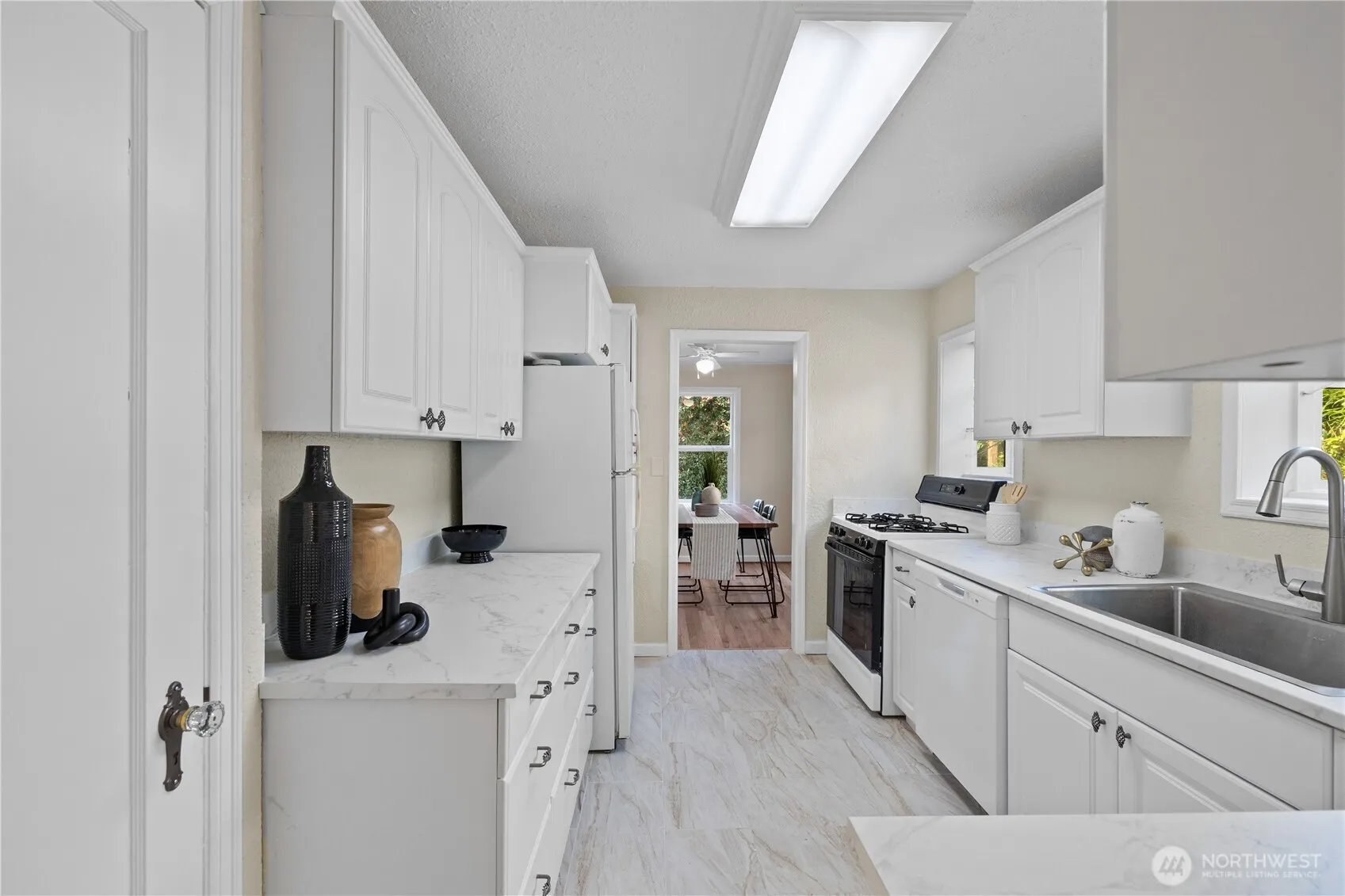 10130 NE 189th Street #A, Bothell, WA 98011