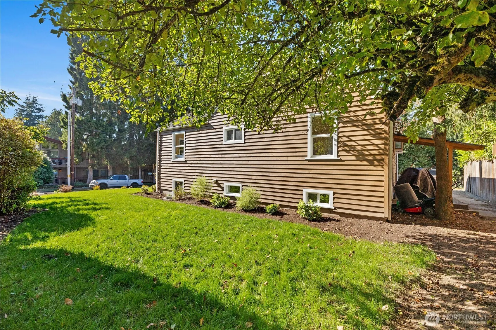 10130 NE 189th Street #A, Bothell, WA 98011