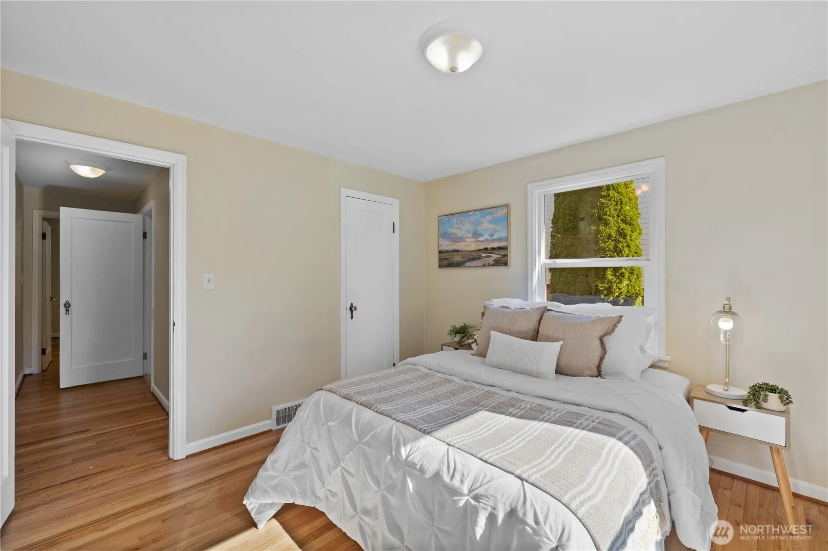 10130 NE 189th Street #A, Bothell, WA 98011