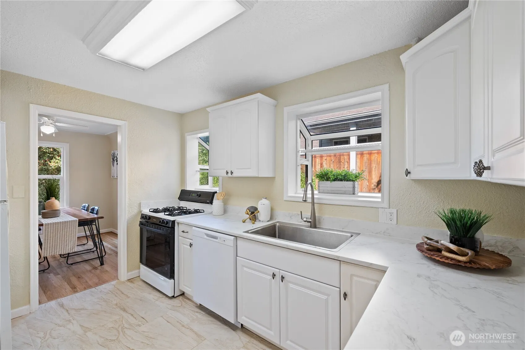 10130 NE 189th Street #A, Bothell, WA 98011