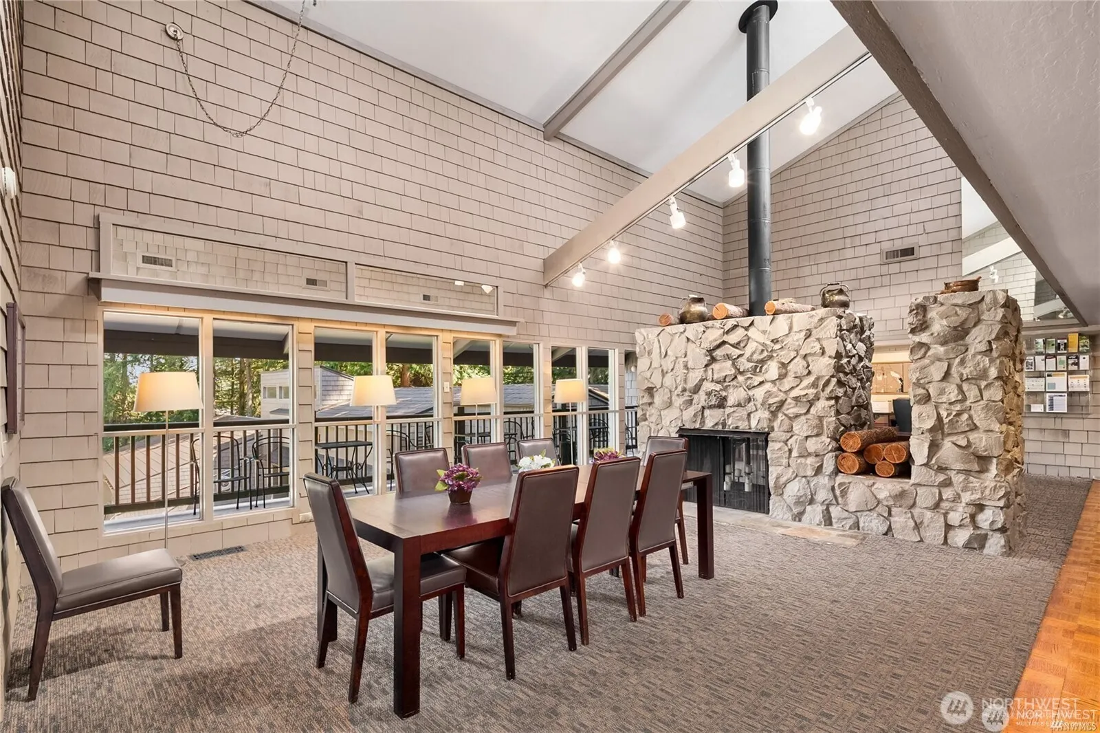 6440 139th Place NE #1, Redmond, WA 98052