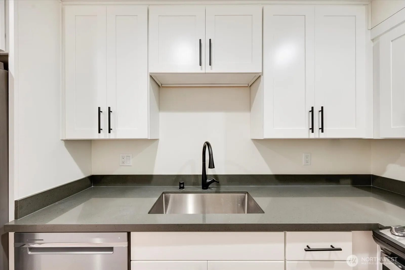 6440 139th Place NE #1, Redmond, WA 98052