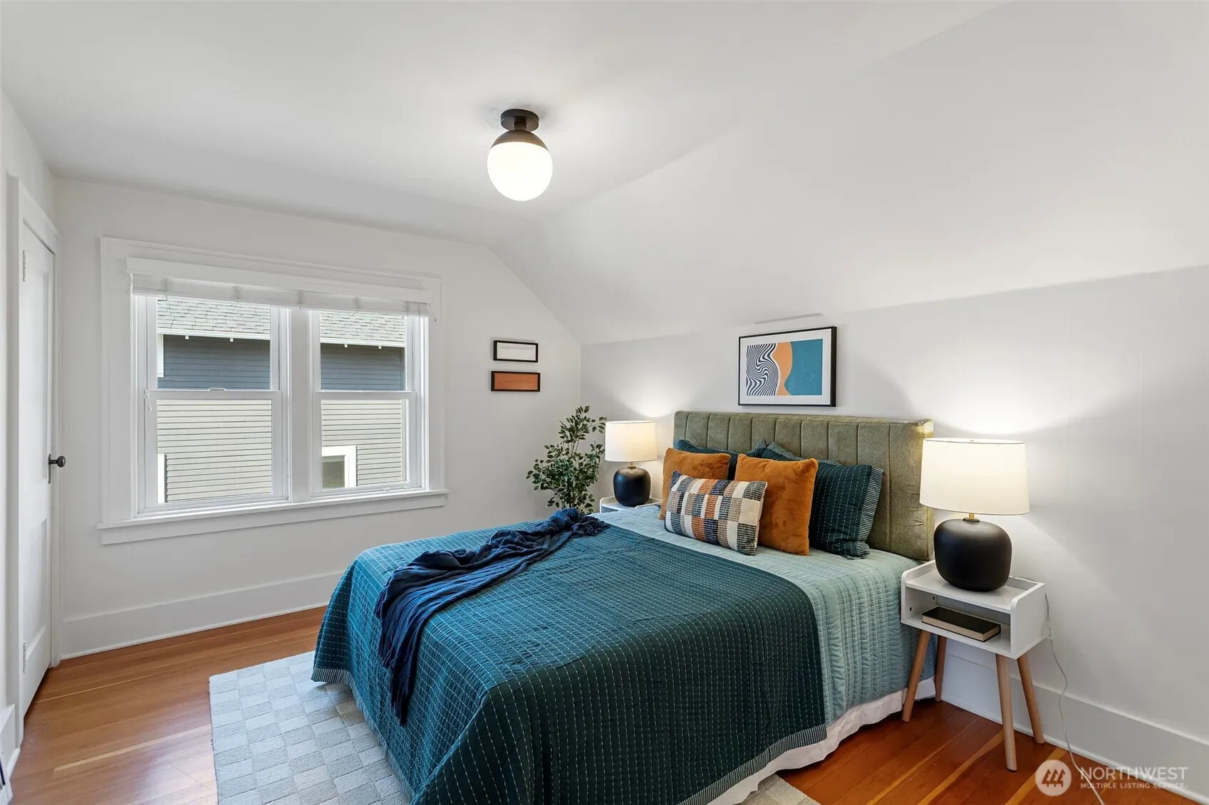 521 - 519 20th Avenue , Seattle, WA 98122