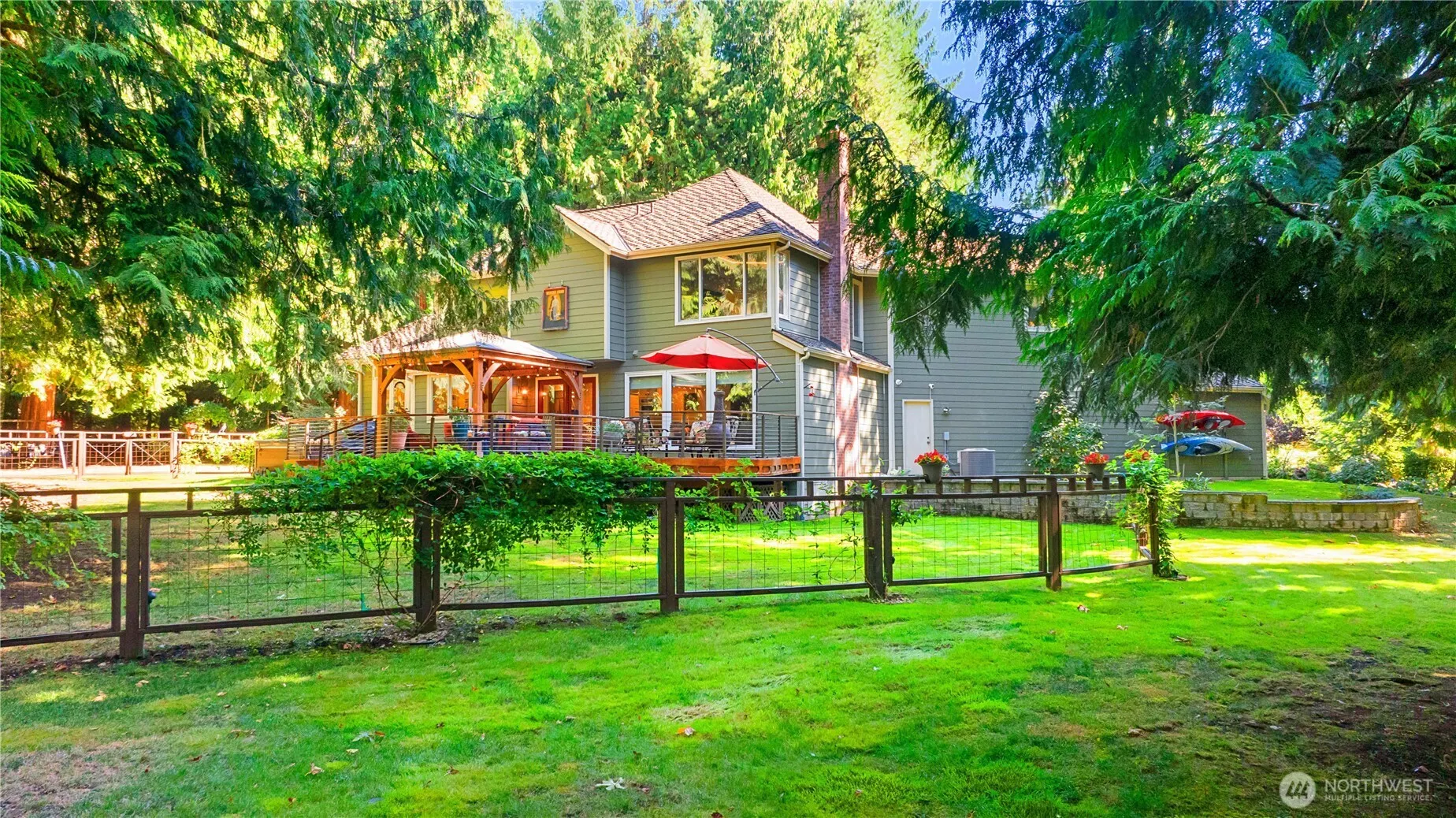 21518 NE 143 Place , Woodinville, WA 98077