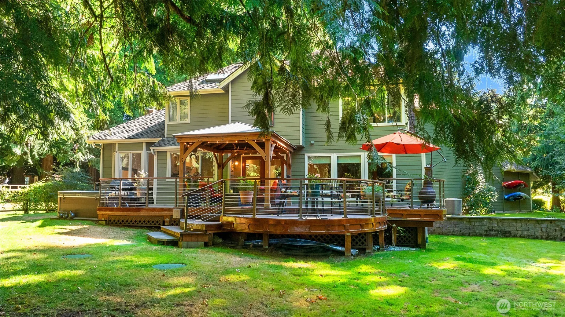 21518 NE 143 Place , Woodinville, WA 98077