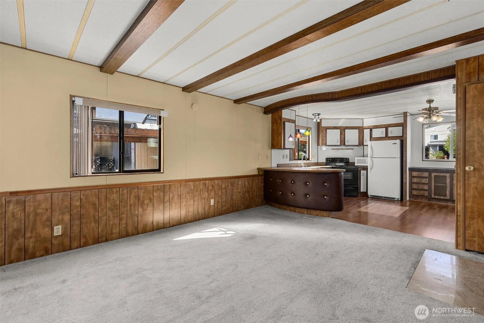 18501 52nd Avenue W #37, Lynnwood, WA 98037
