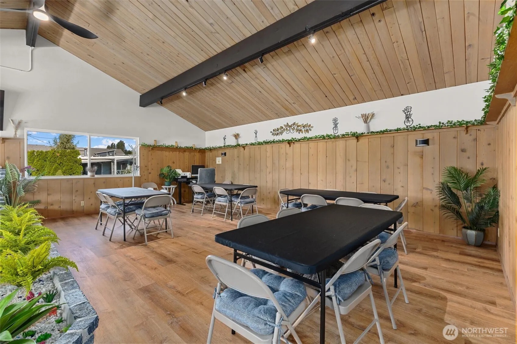 18501 52nd Avenue W #37, Lynnwood, WA 98037