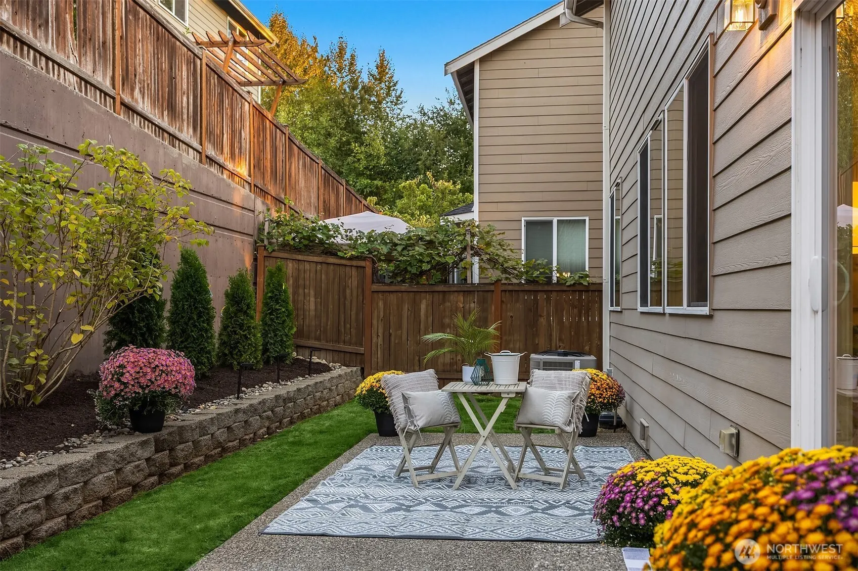 22905 41st Avenue SE, Bothell, WA 98021-9090