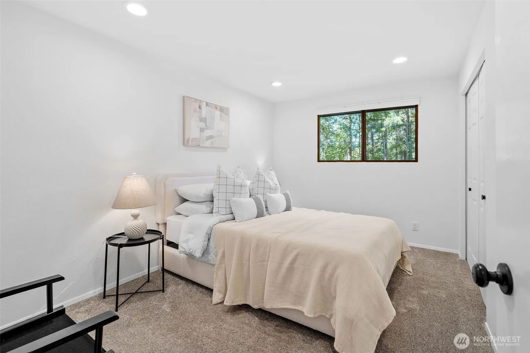 3050 241st Avenue SE, Sammamish, WA 98075
