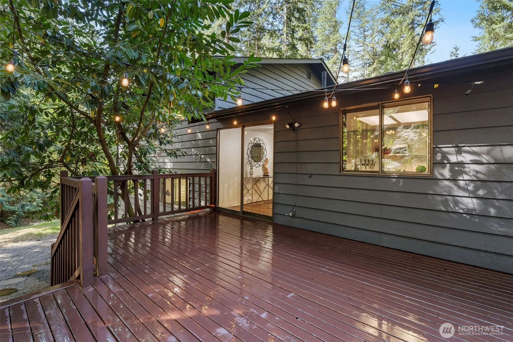 3050 241st Avenue SE, Sammamish, WA 98075