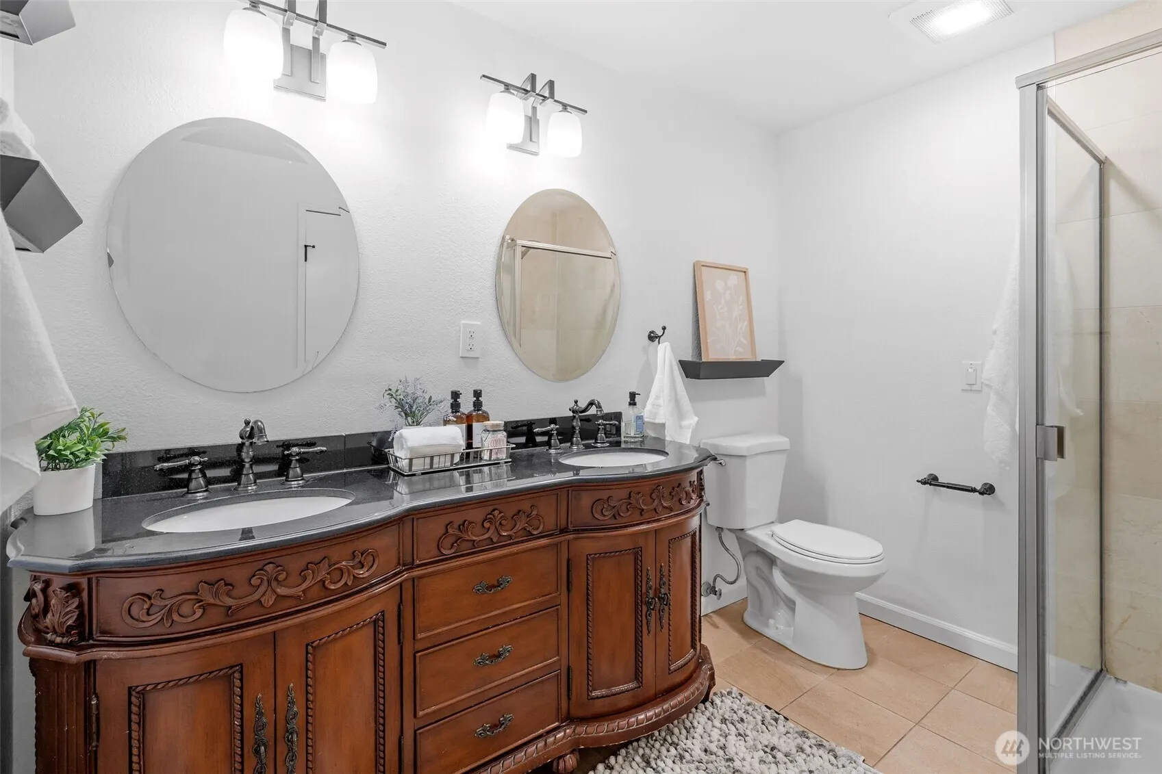 3050 241st Avenue SE, Sammamish, WA 98075