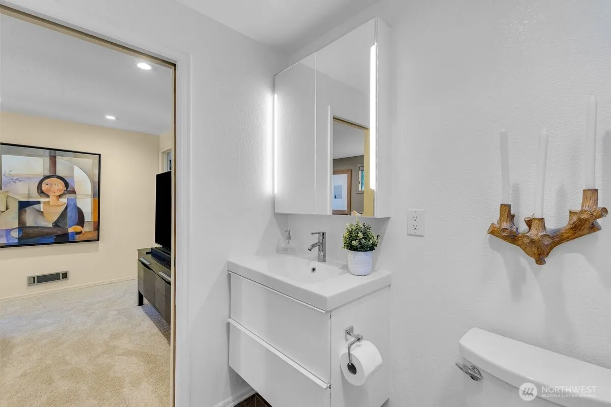 1805 Village Green Drive #14, Mill Creek, WA 98012