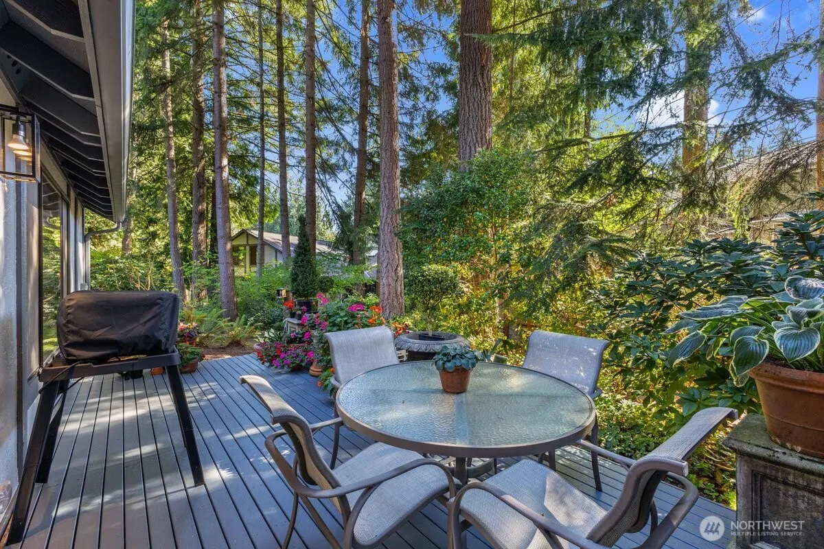 1805 Village Green Drive #14, Mill Creek, WA 98012