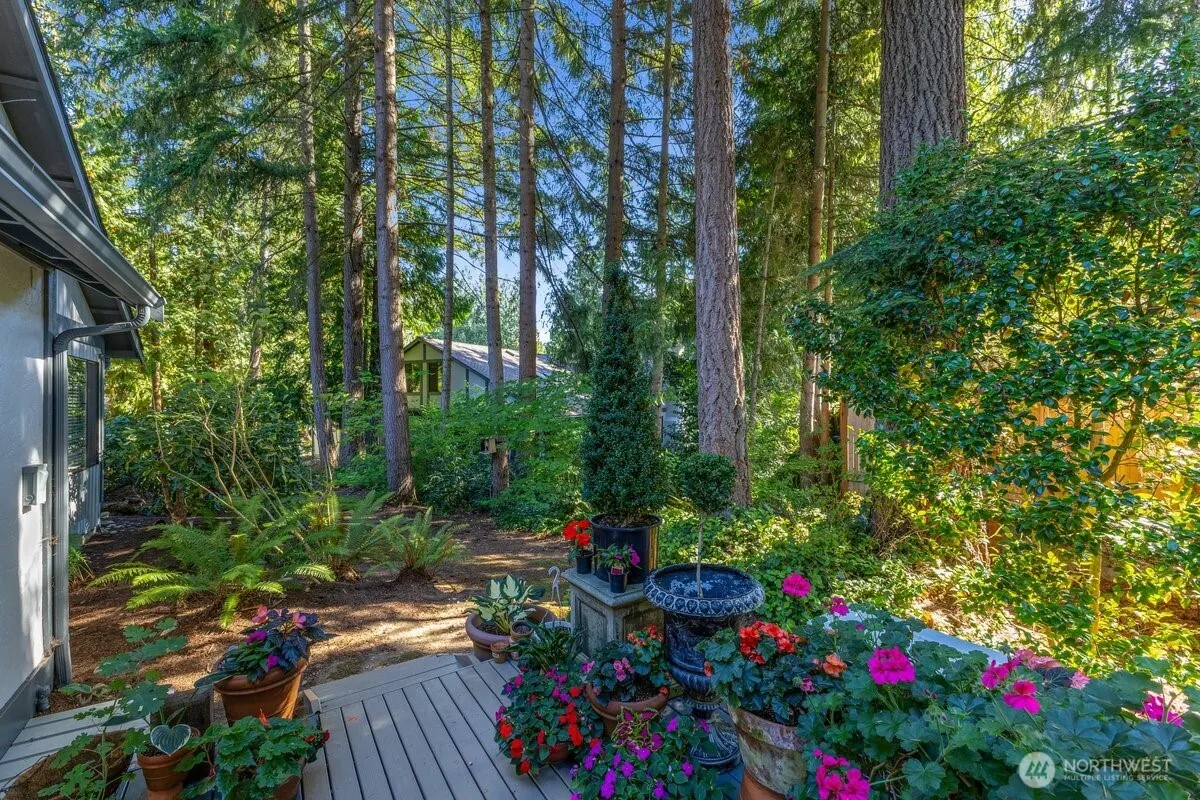 1805 Village Green Drive #14, Mill Creek, WA 98012