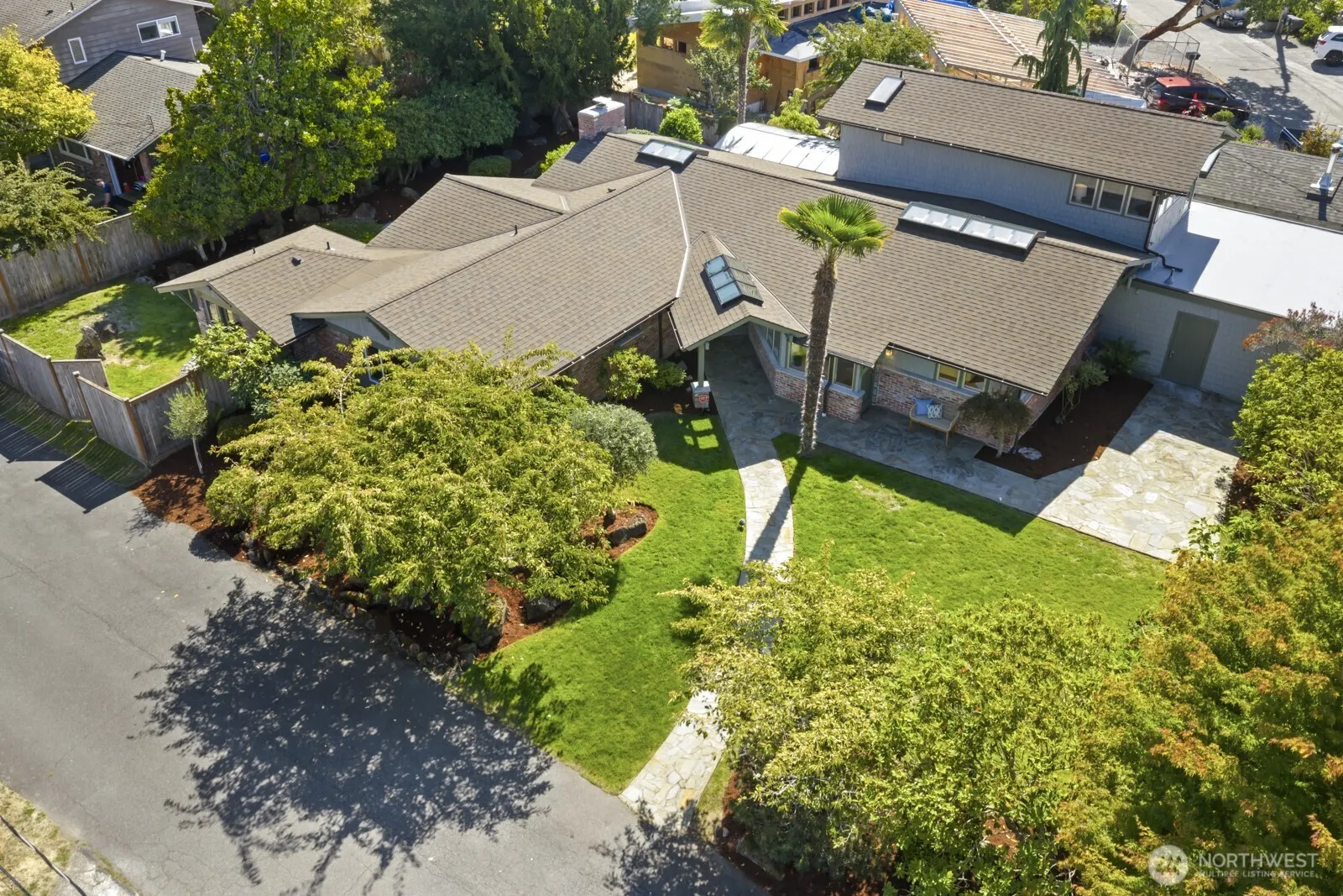 9712 50th Avenue SW, Seattle, WA 98136-2725