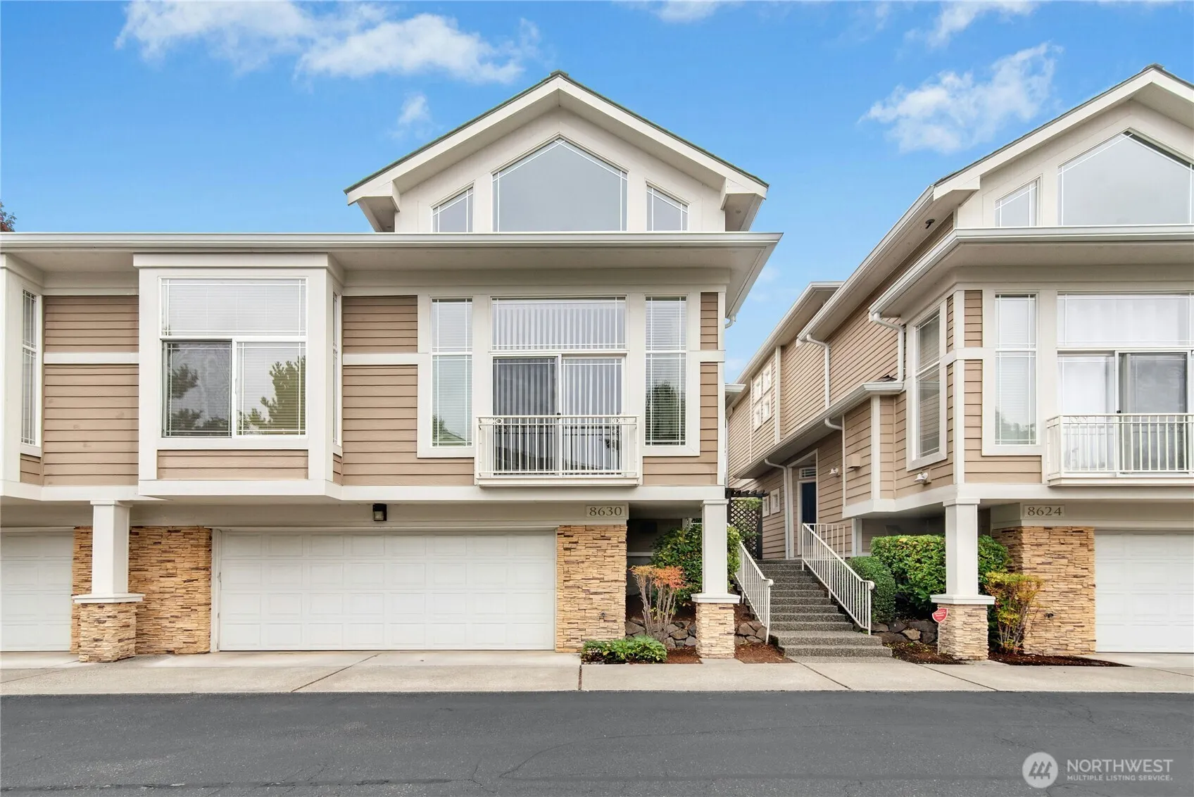 8630 113th Lane NE, Kirkland, WA 98033