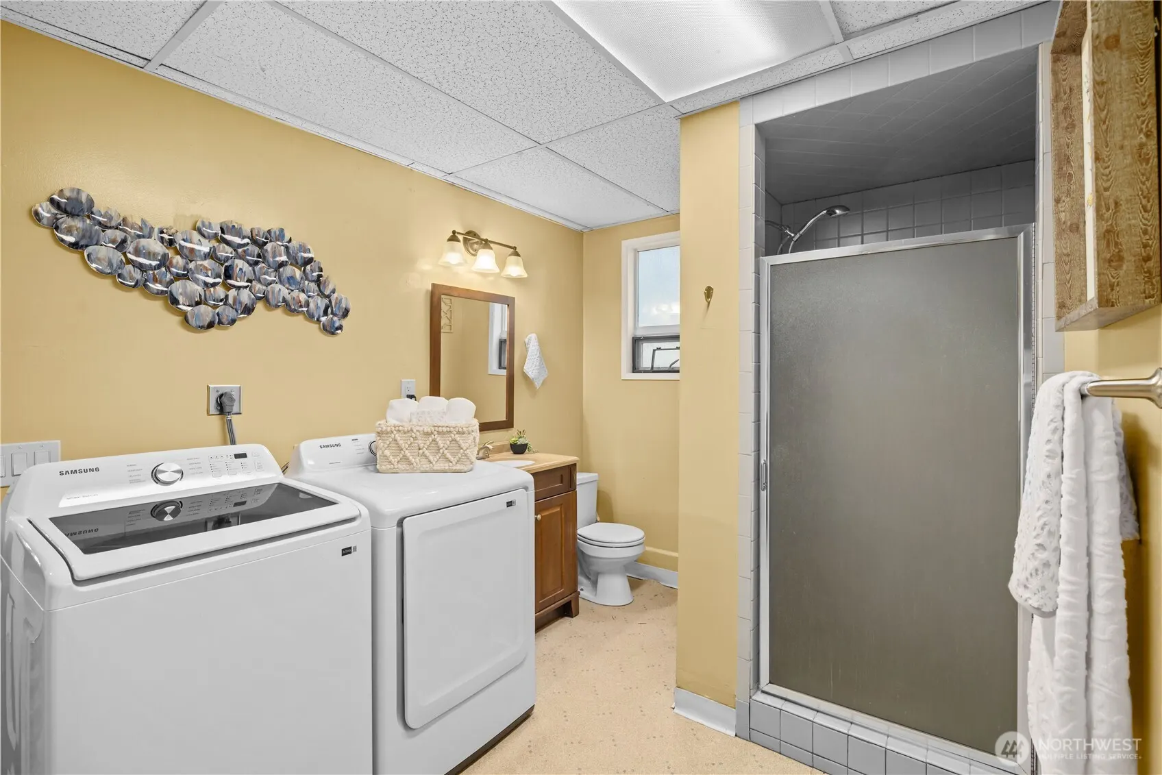 2008 E Lake Sammamish Parkway NE, Sammamish, WA 98074