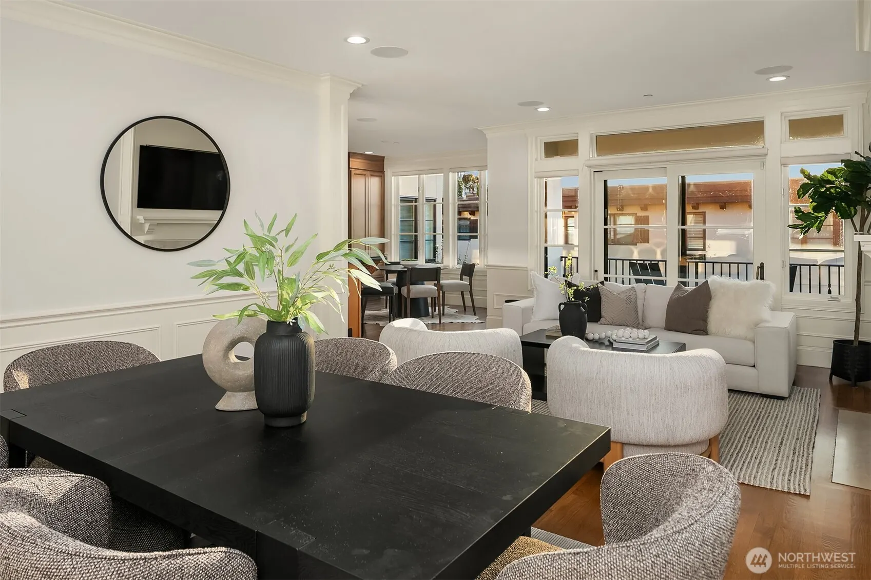 701 1st Street S, Kirkland, WA 98033