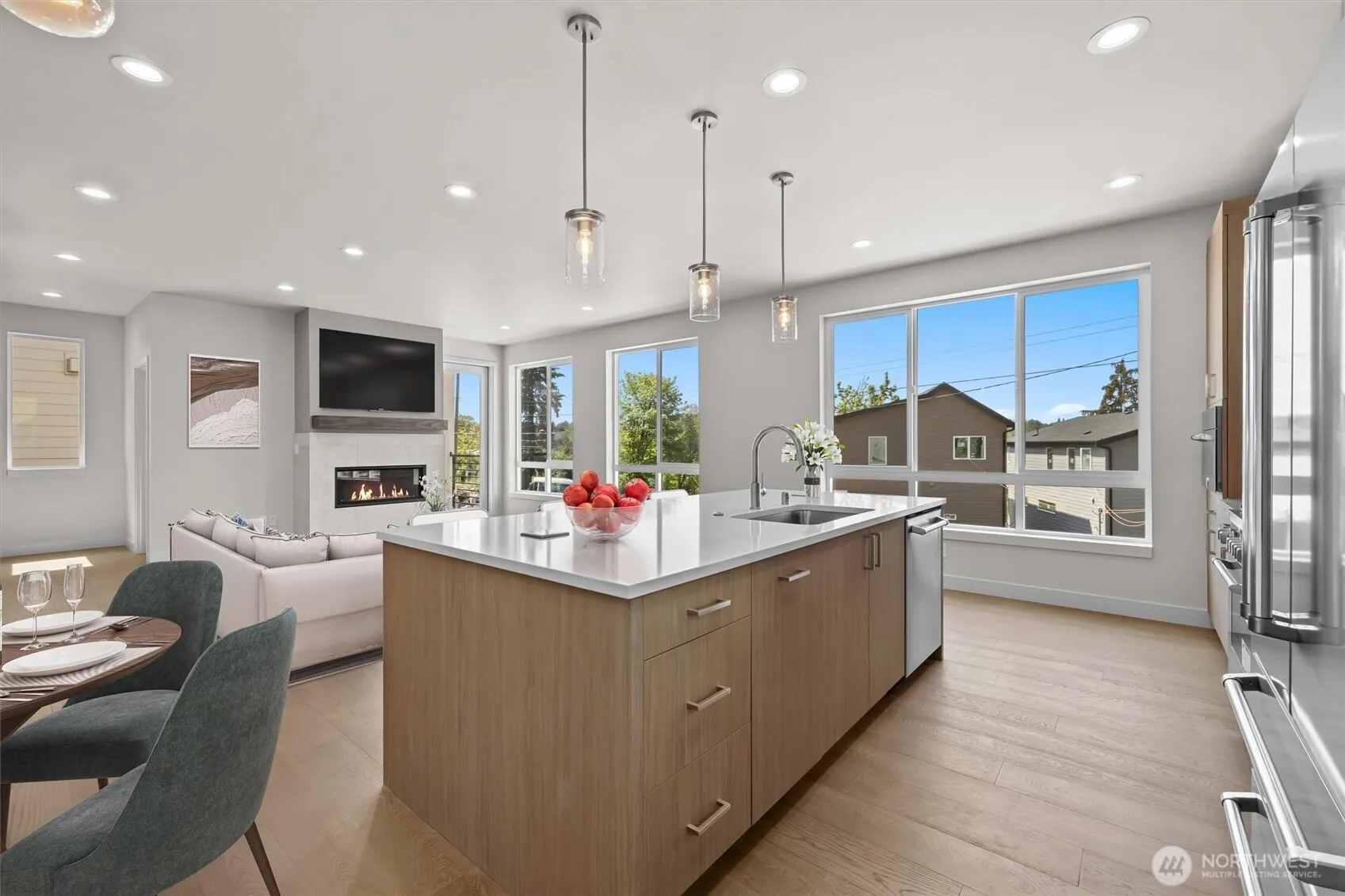 4572 22nd Avenue SW, Seattle, WA 98106