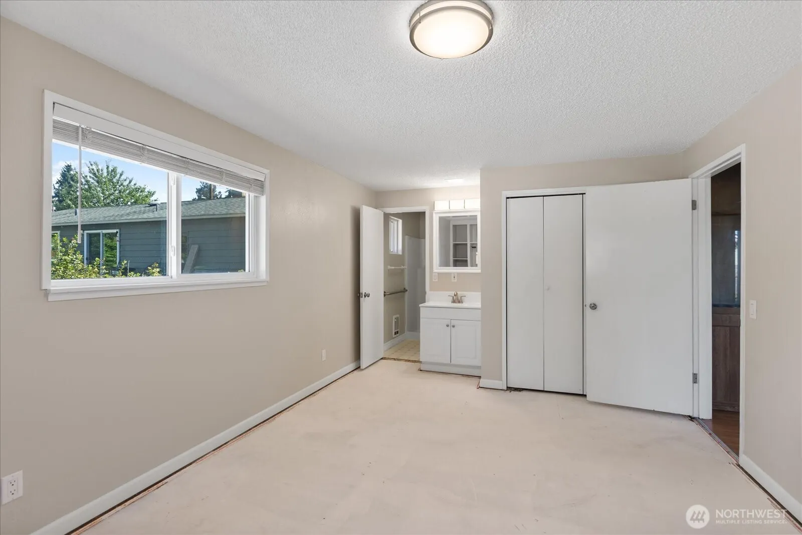 6921 188th Place SW, Lynnwood, WA 98036