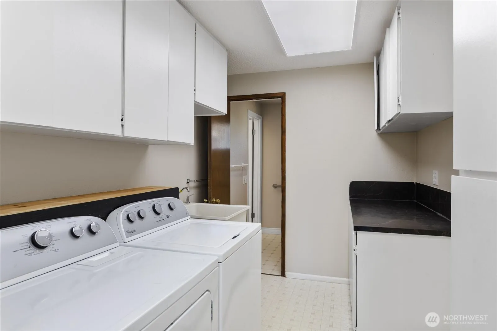 6921 188th Place SW, Lynnwood, WA 98036