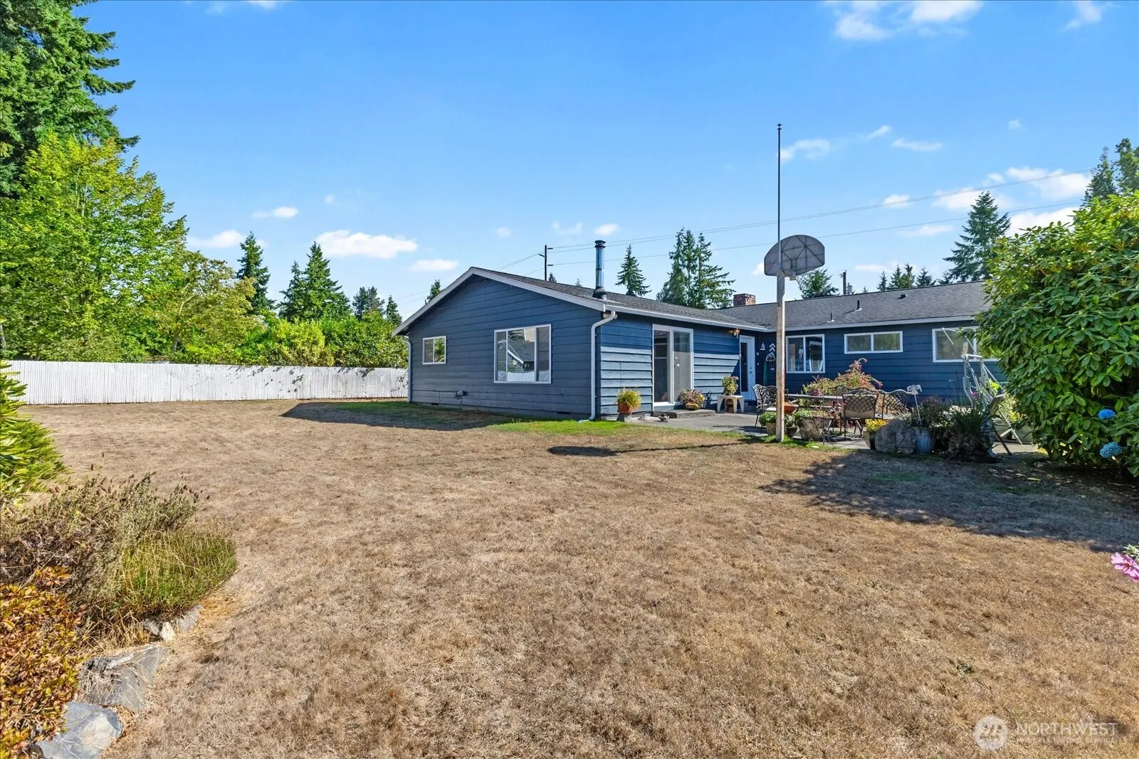 6921 188th Place SW, Lynnwood, WA 98036