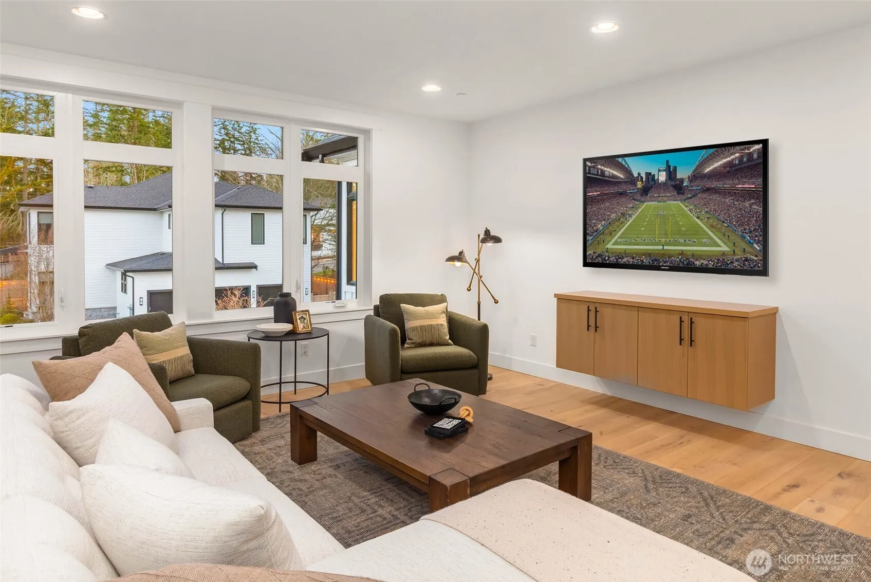 21412 NE 16th Street , Sammamish, WA 98074