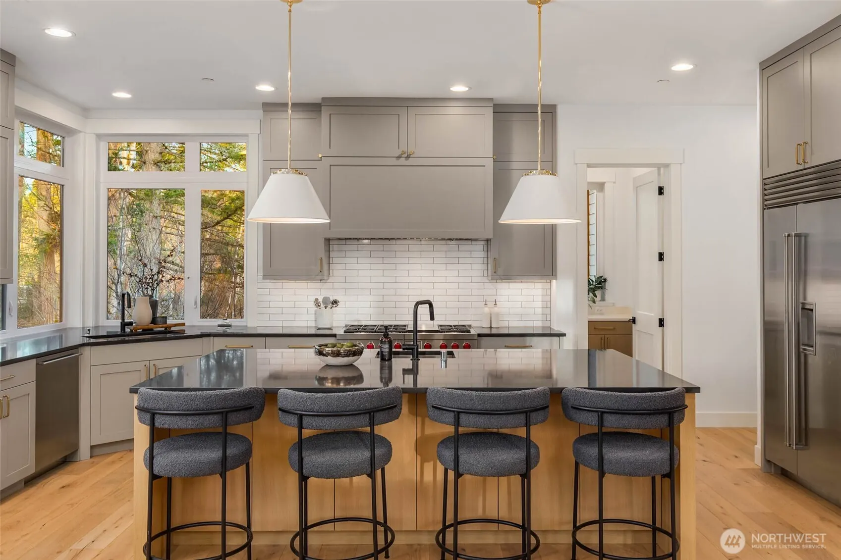 21412 NE 16th Street , Sammamish, WA 98074