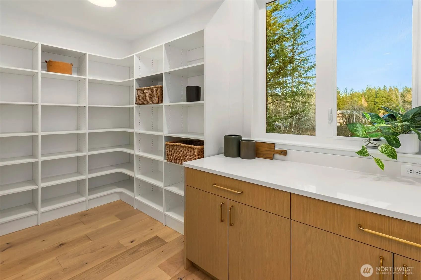 21412 NE 16th Street , Sammamish, WA 98074