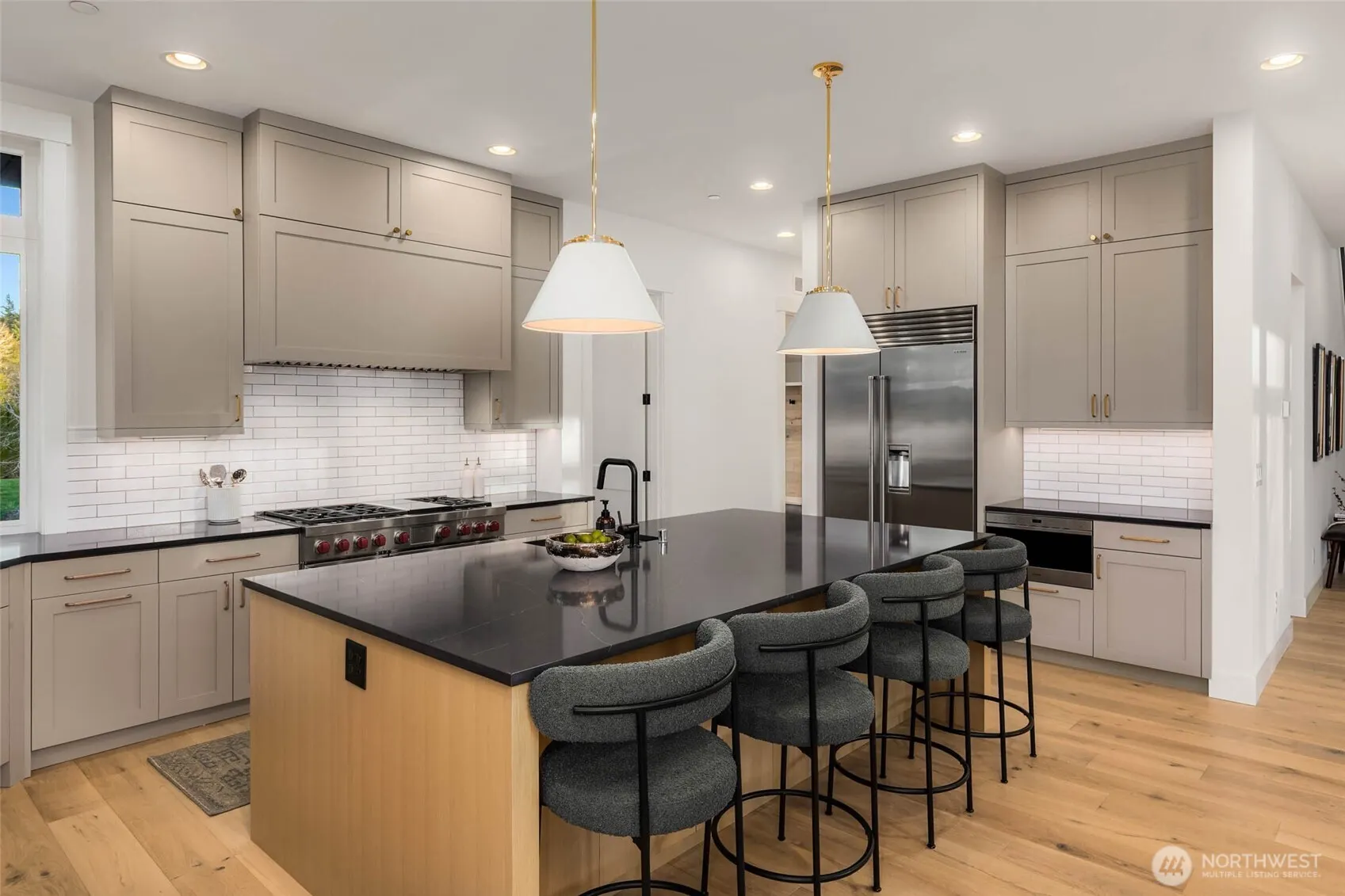 21412 NE 16th Street , Sammamish, WA 98074