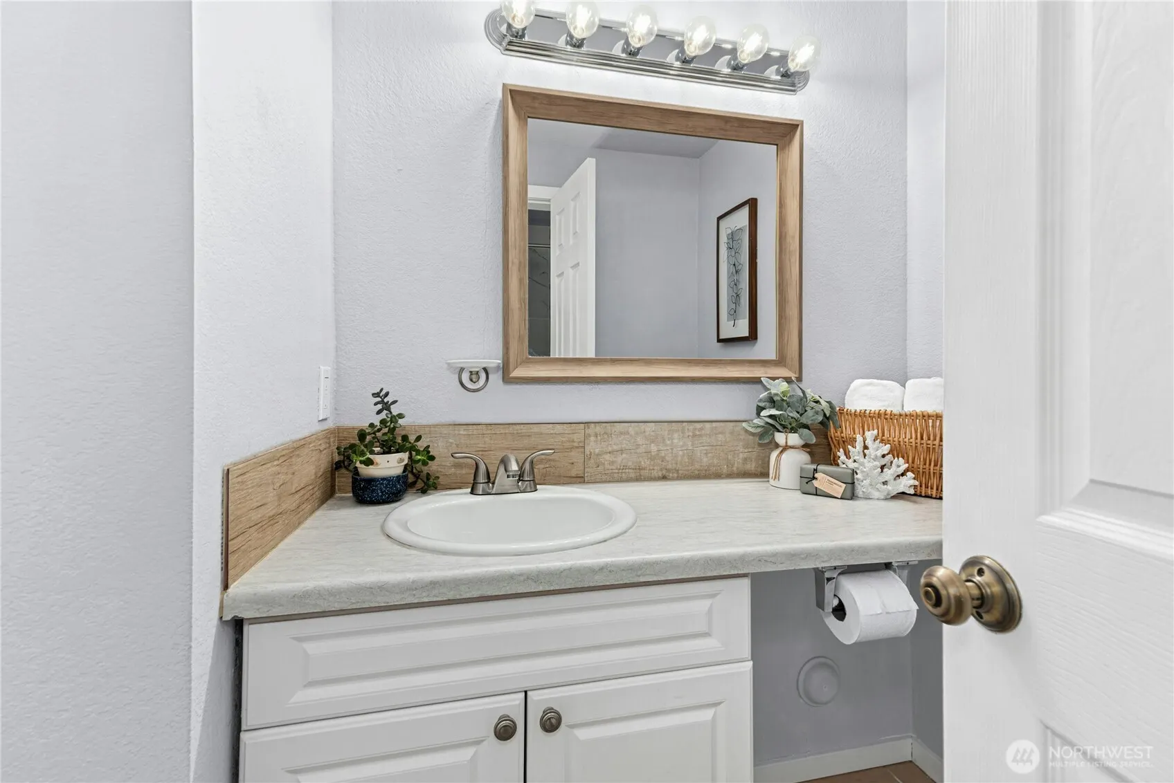 20030 66th Place W #2A, Lynnwood, WA 98036