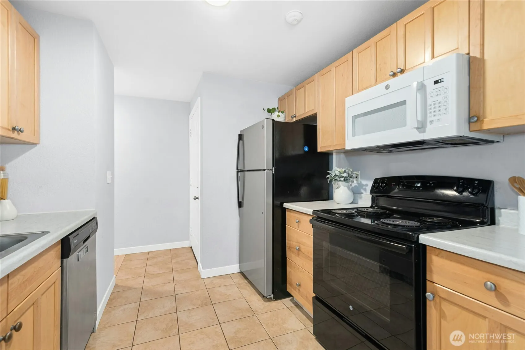 20030 66th Place W #2A, Lynnwood, WA 98036