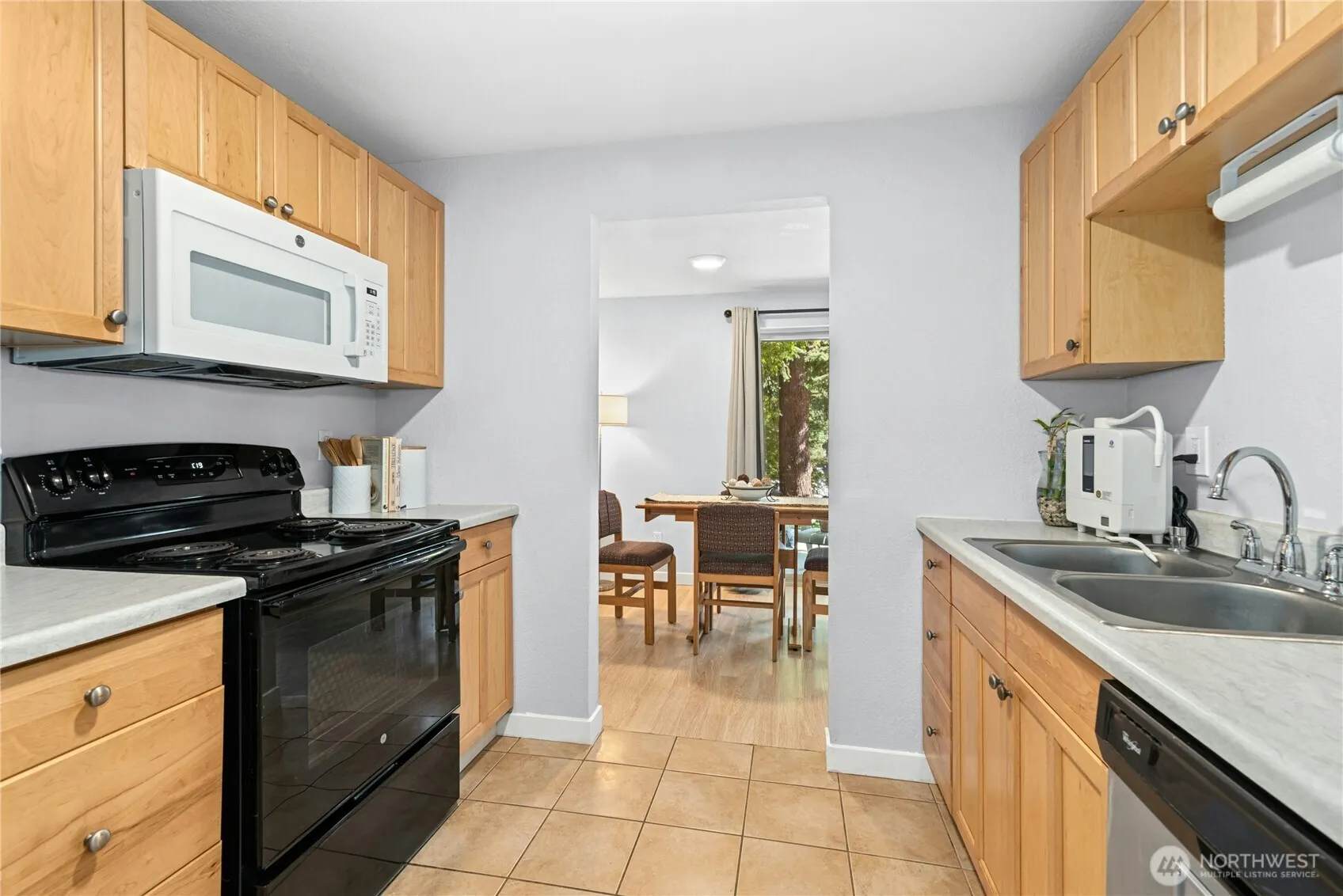 20030 66th Place W #2A, Lynnwood, WA 98036