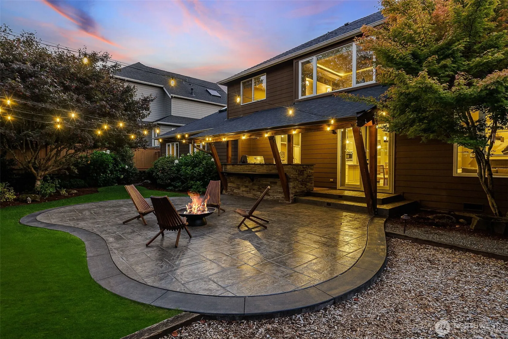 320 238th Avenue SE, Sammamish, WA 98074