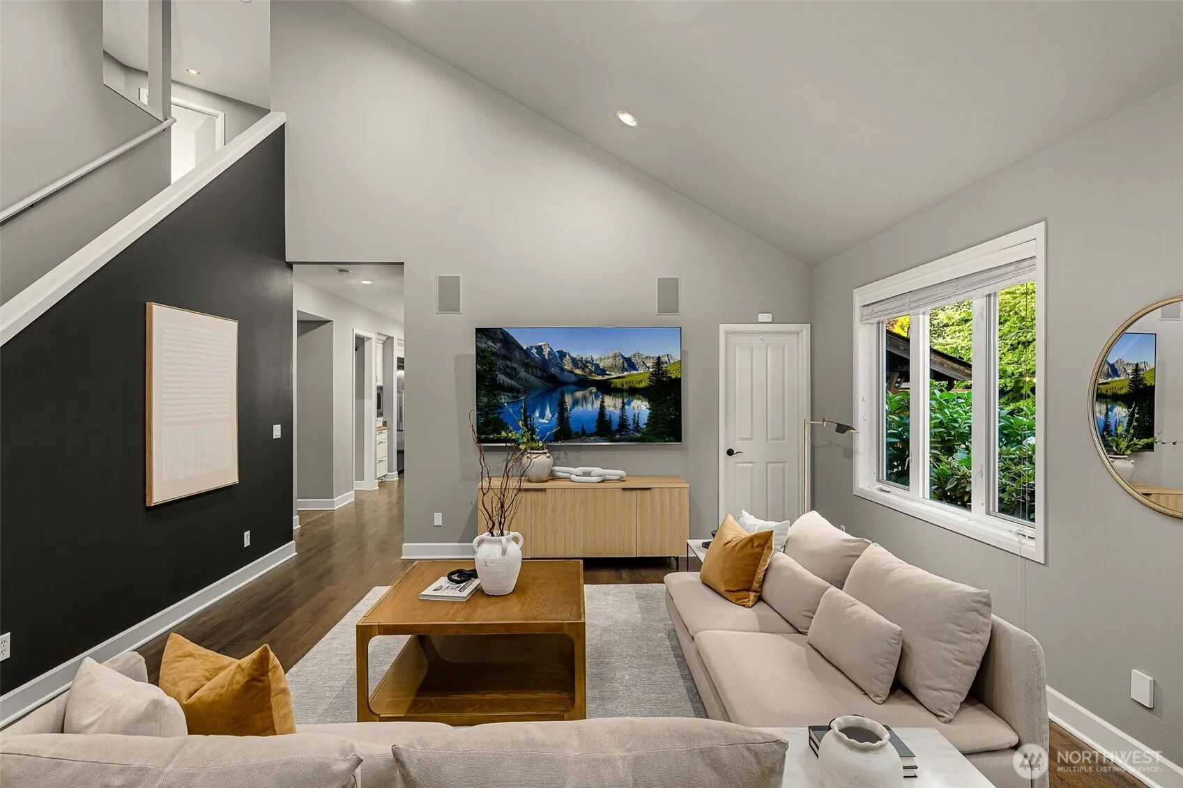320 238th Avenue SE, Sammamish, WA 98074