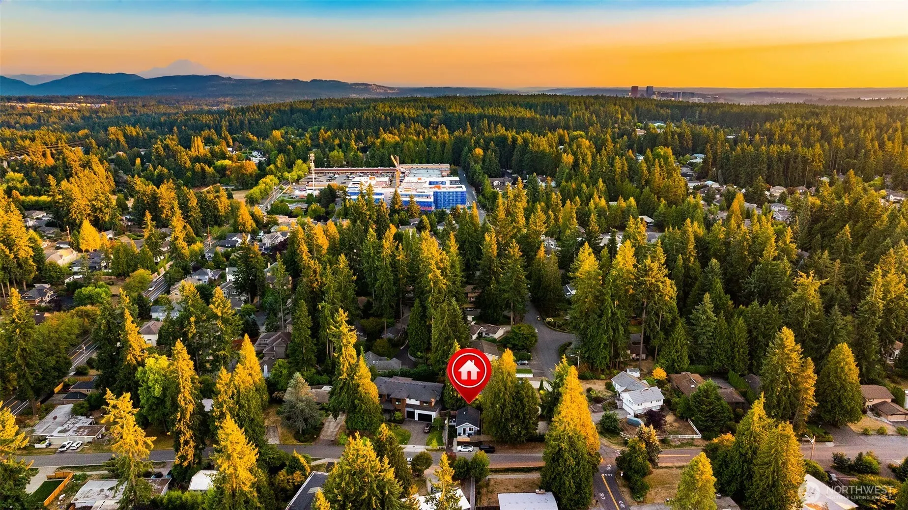 13005 NE 73rd Street #2, Kirkland, WA 98033