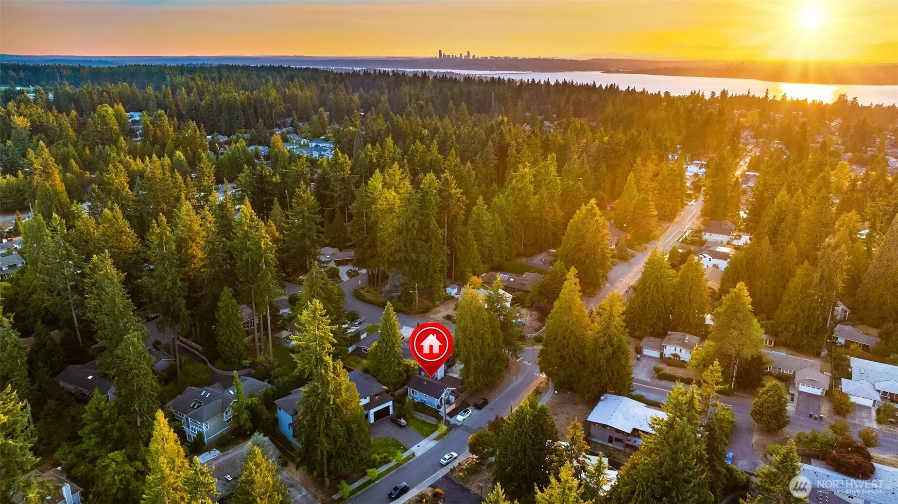 13005 NE 73rd Street #2, Kirkland, WA 98033