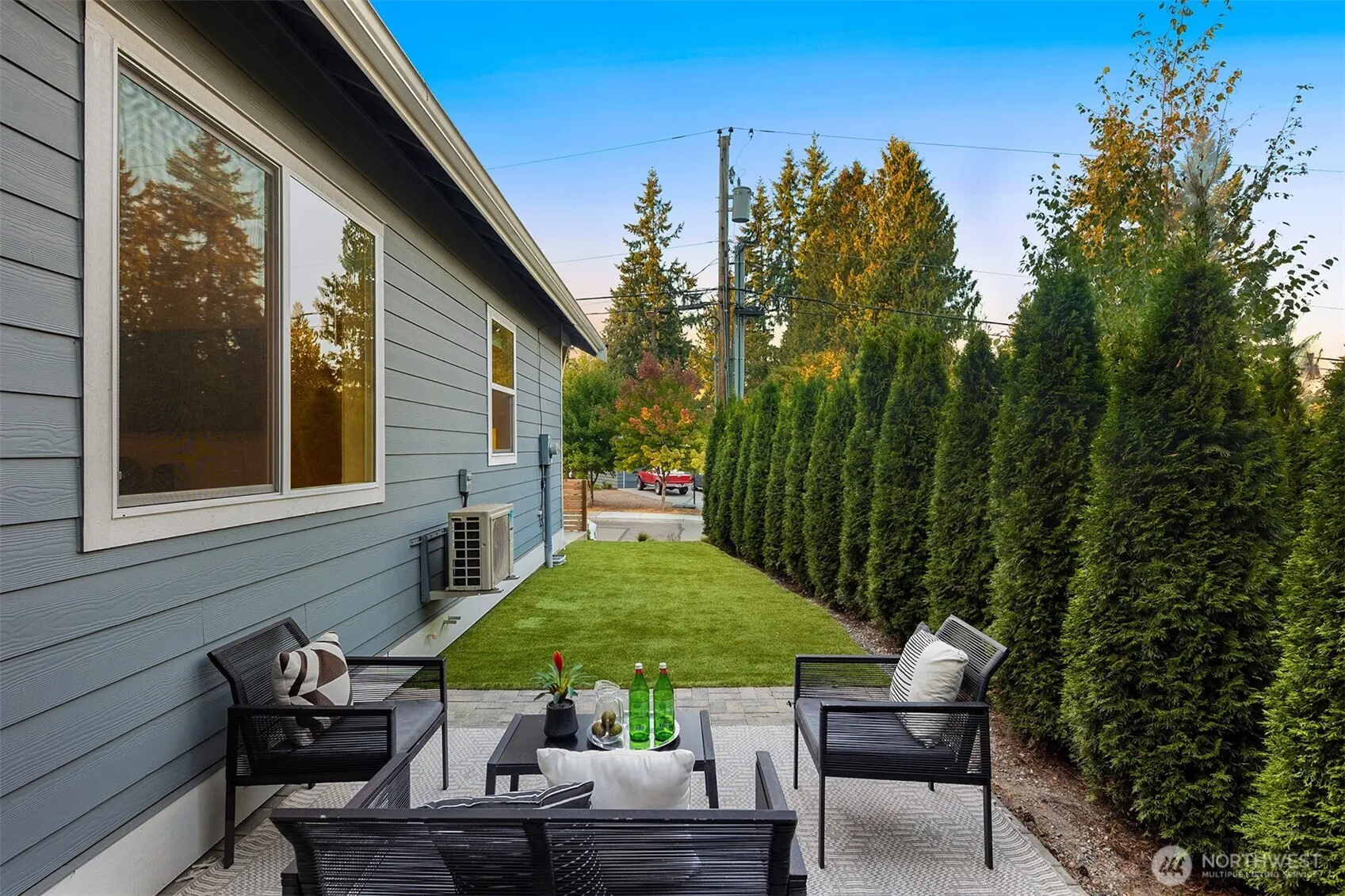 13005 NE 73rd Street #2, Kirkland, WA 98033